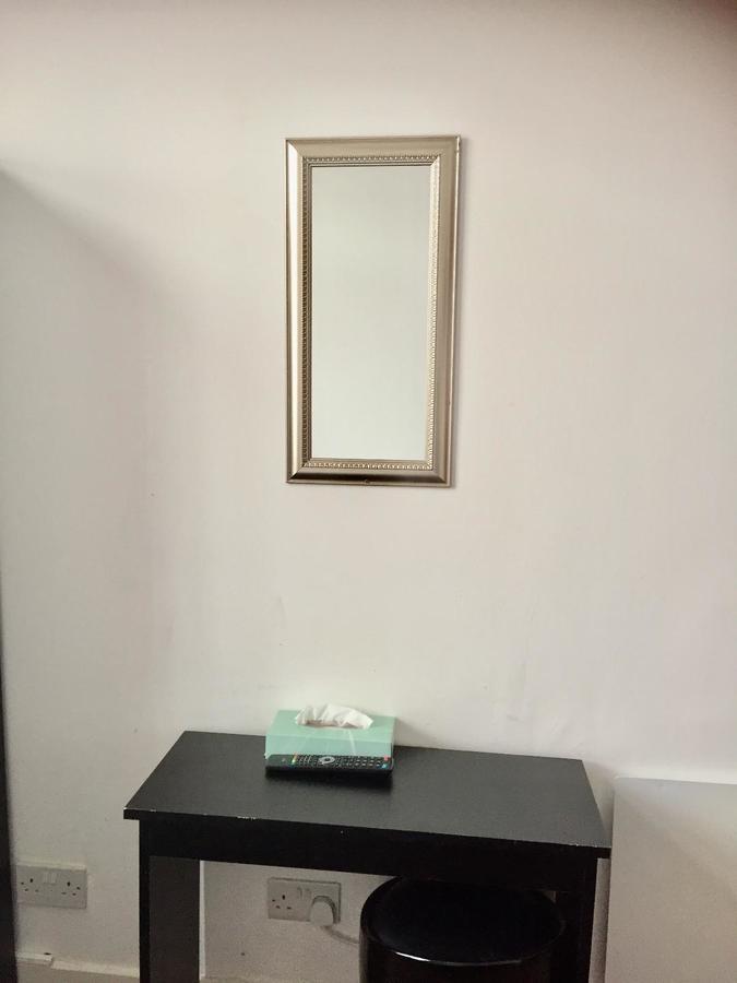 Hotel Metro House Star London