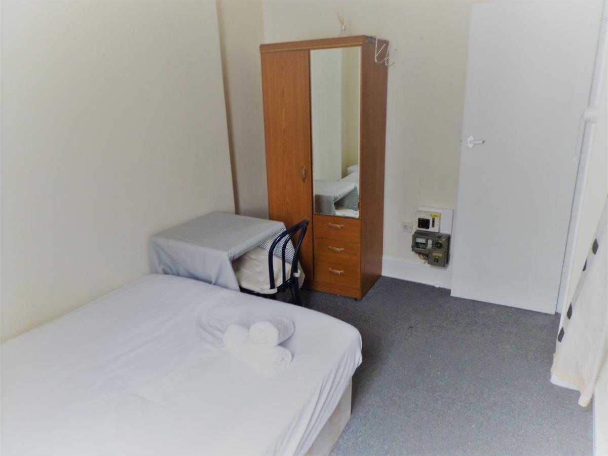 Apartment Regents Court *