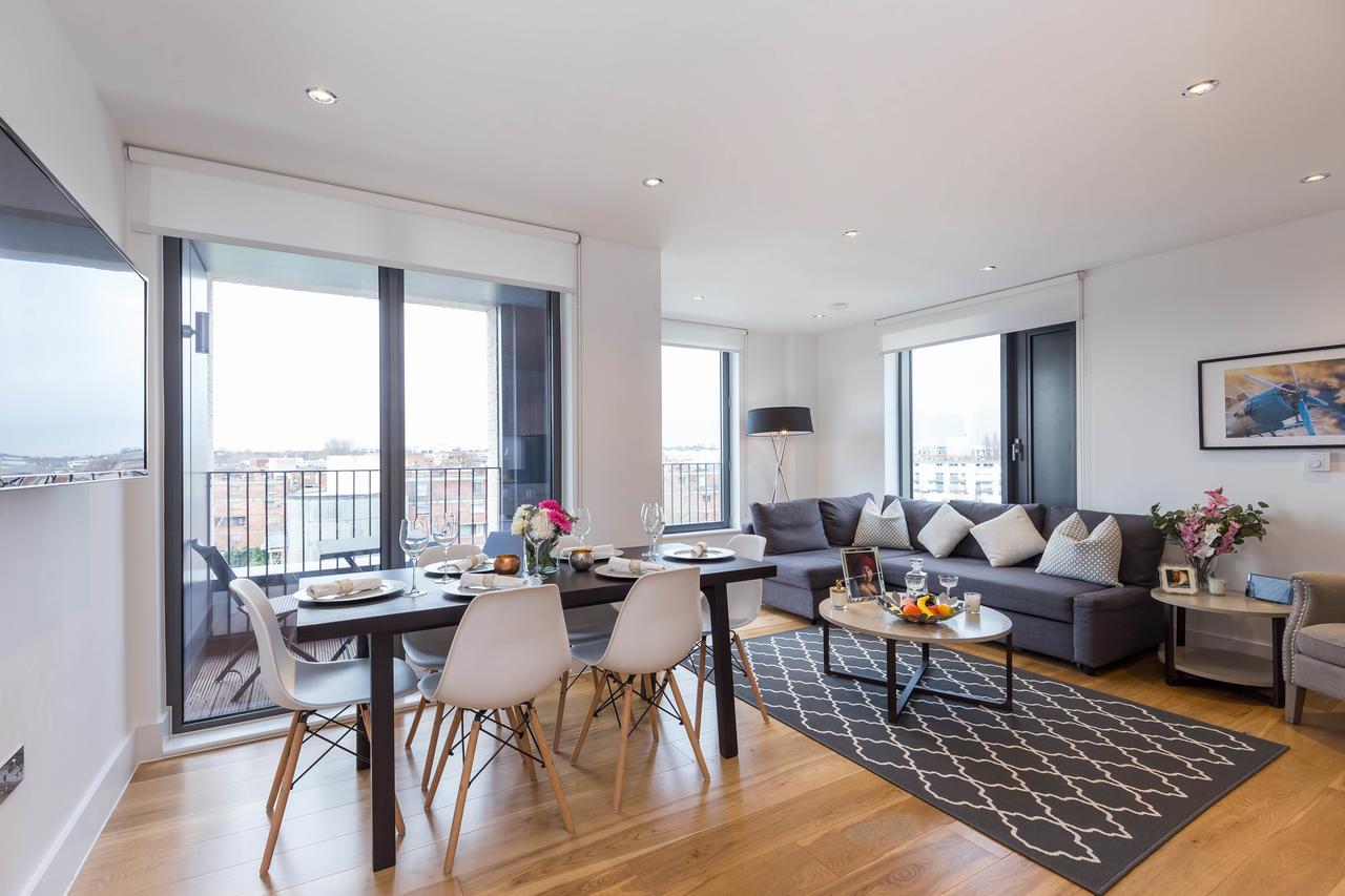 Portobello With Floor-to-ceiling Views Appartamento *