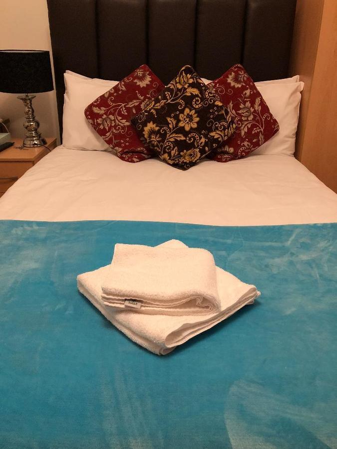 Guest house Metro City Airport London