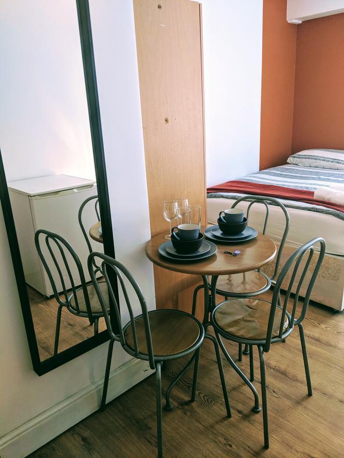 Holland Park Lifestyle Apartment *