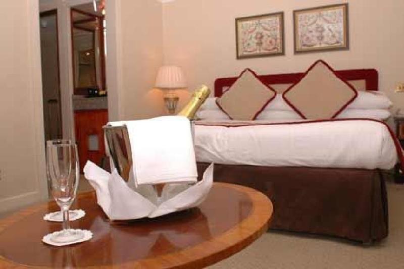 Hotel Park Lane Mews 4*