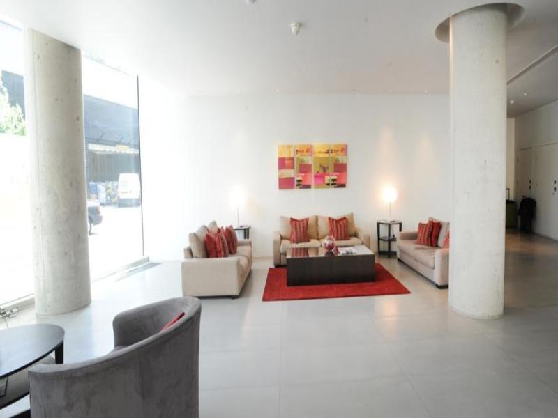 Hotel By Marriott Kensington London