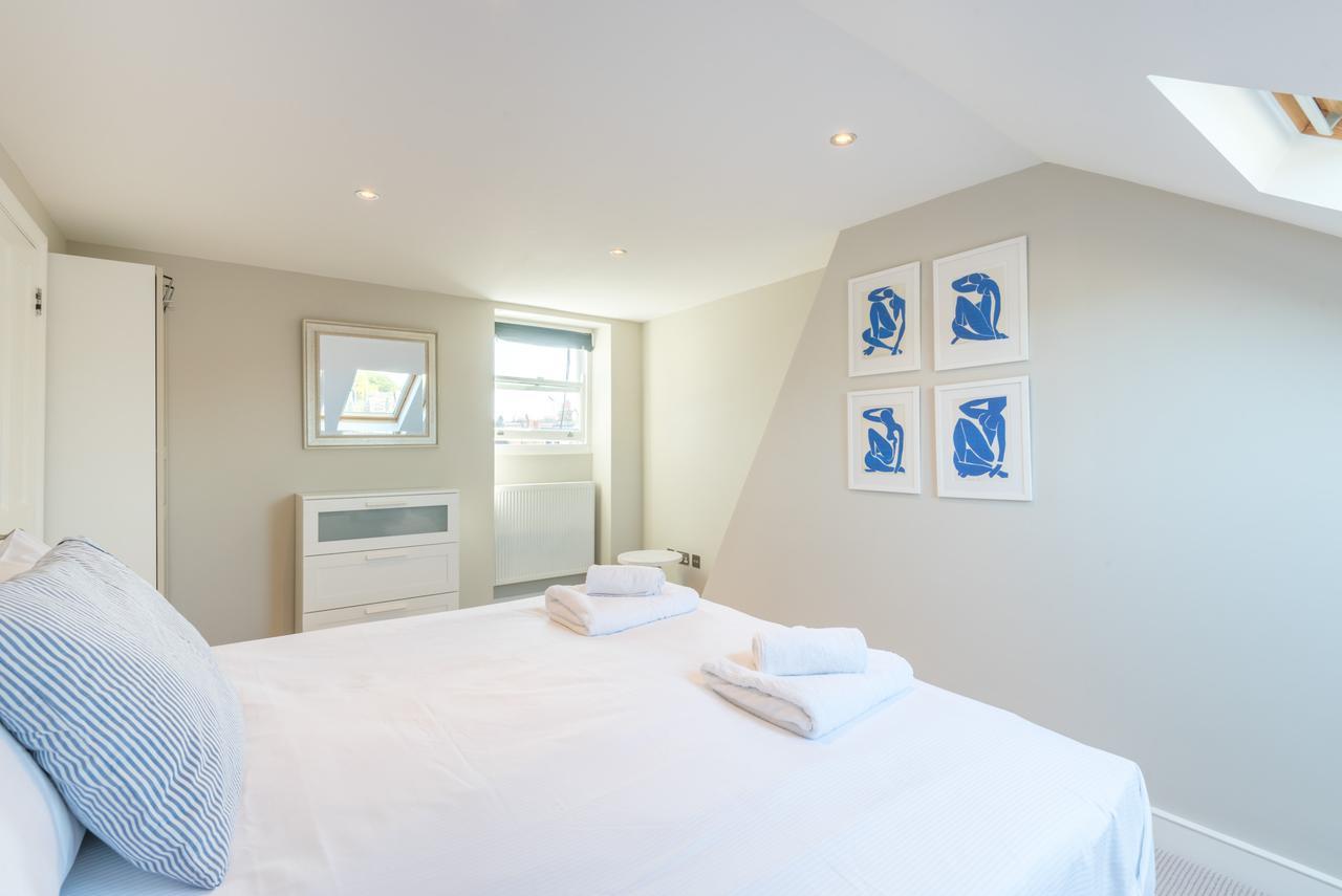Lavish Nordic Styled Fulham By The Thames Ferienhaus
