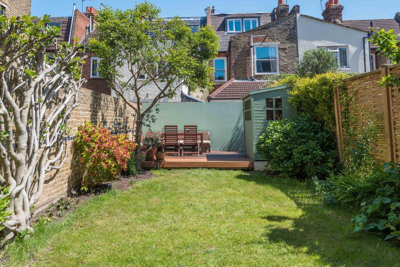 Lavish Nordic Styled Fulham By The Thames * London