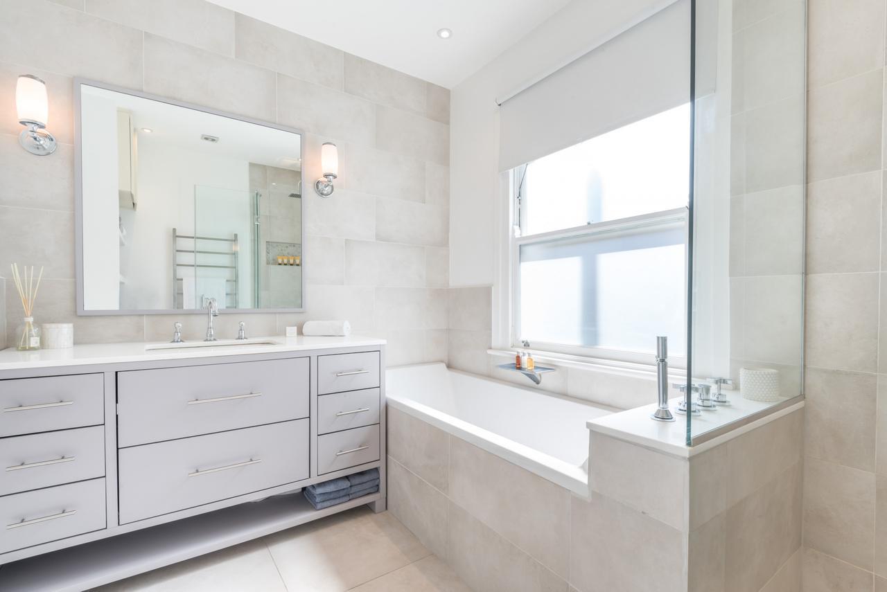 Ferienhaus Lavish Nordic Styled Fulham By The Thames