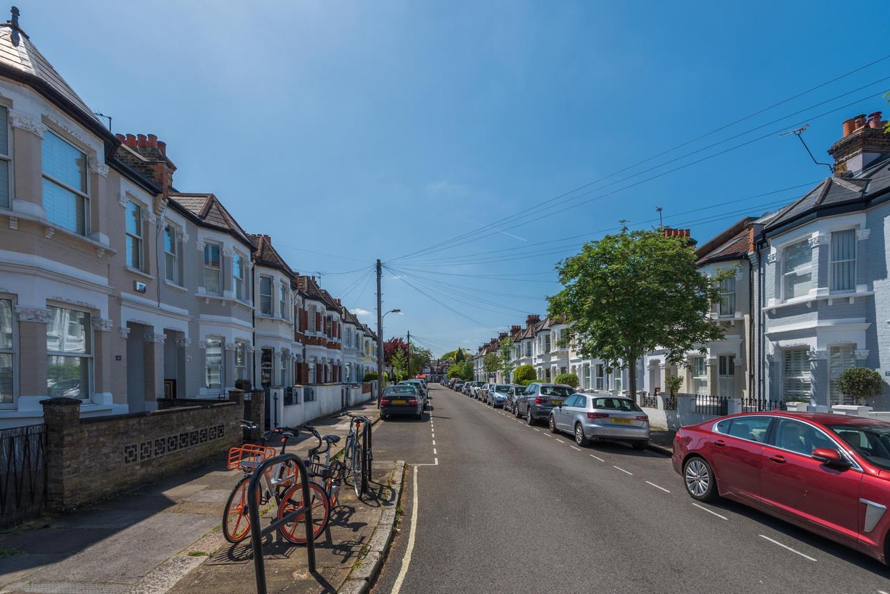 Ferienhaus Lavish Nordic Styled Fulham By The Thames