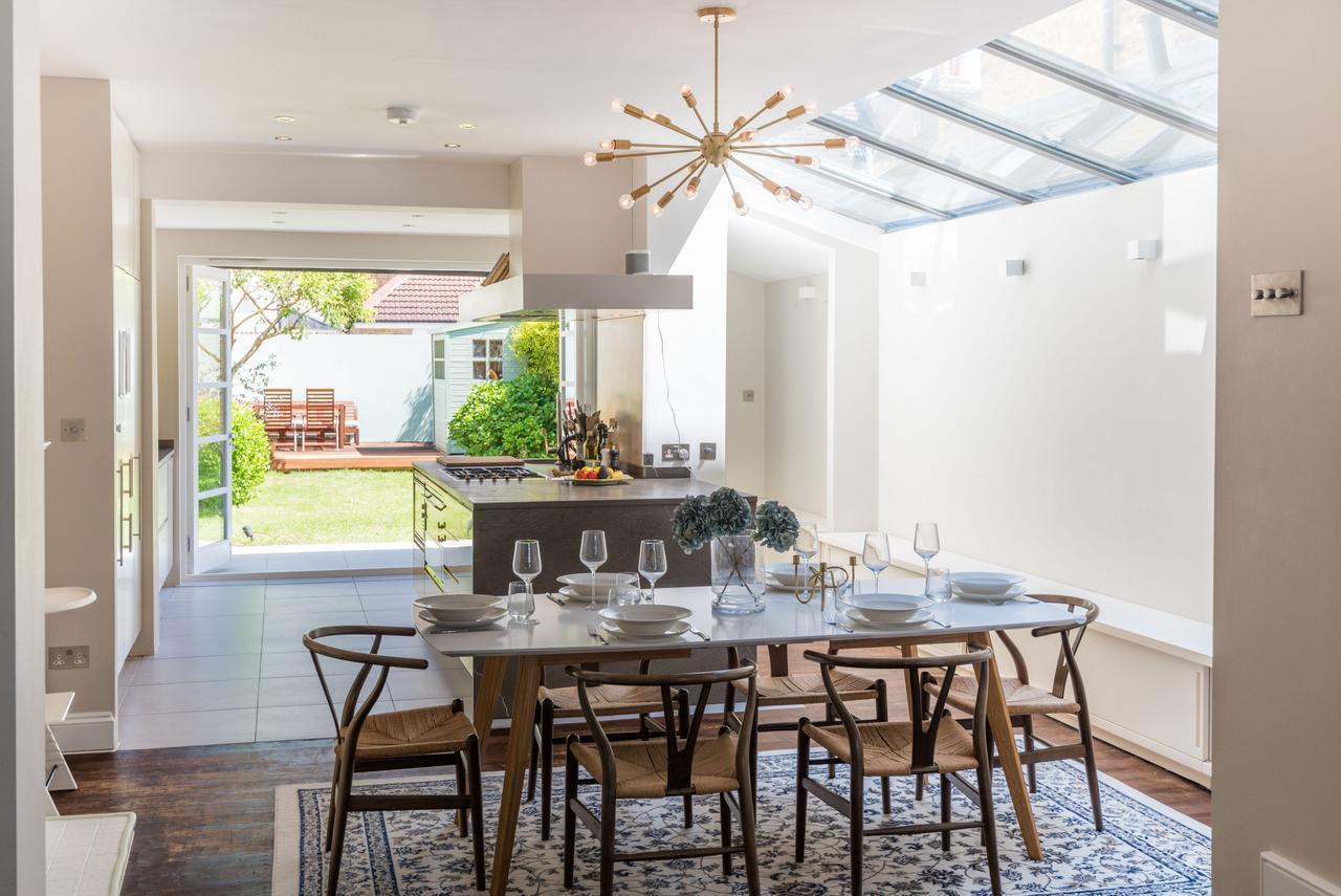 Lavish Nordic Styled Fulham By The Thames * London