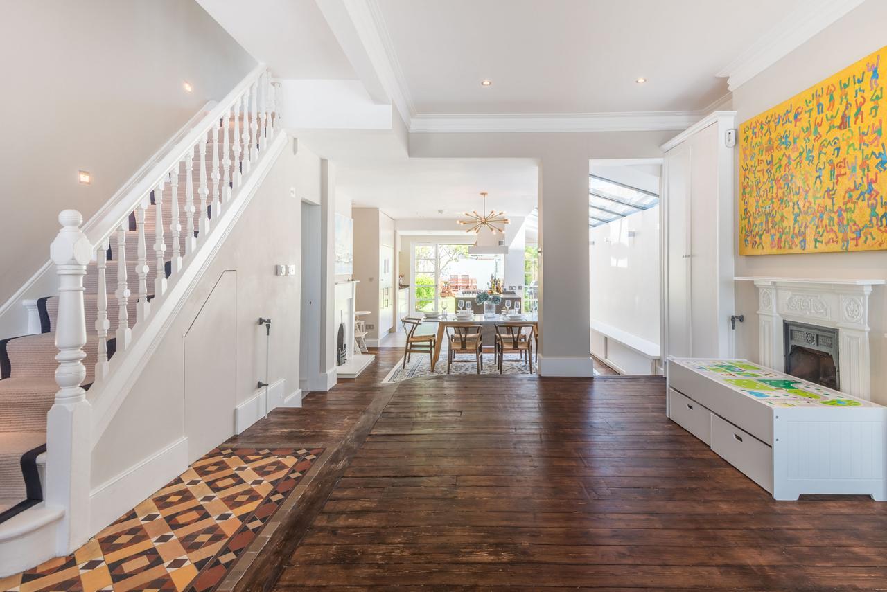 Ferienhaus Lavish Nordic Styled Fulham By The Thames