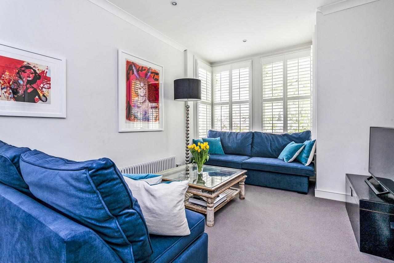 Elegant Shepherds Bush By Kensington Olympia By Underthedoormat Apartment