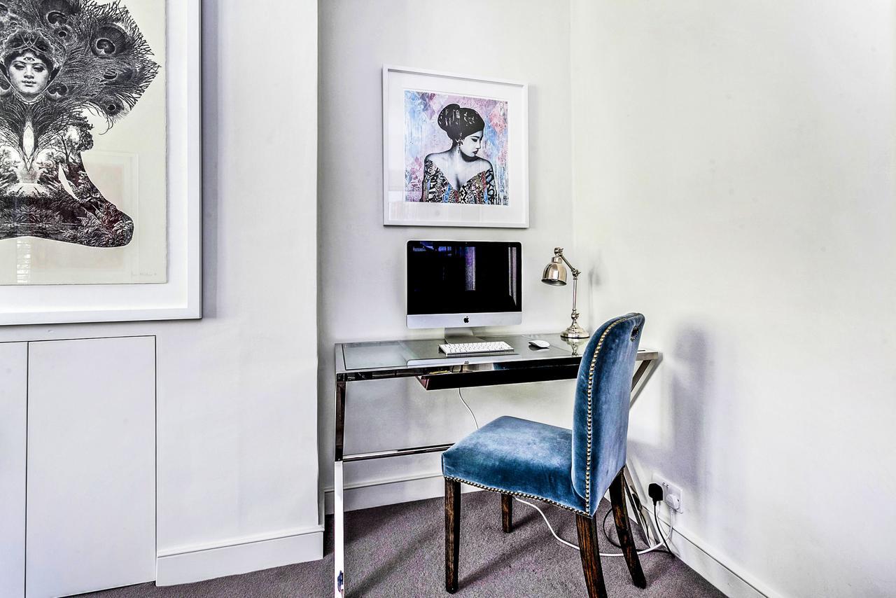 Elegant Shepherds Bush By Kensington Olympia By Underthedoormat Apartment London