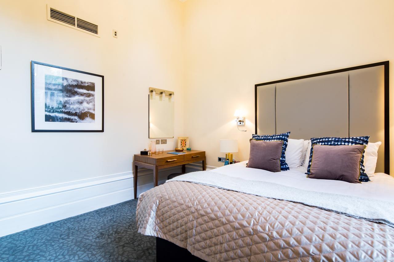 Lancaster Gate Hyde Park By Collection *