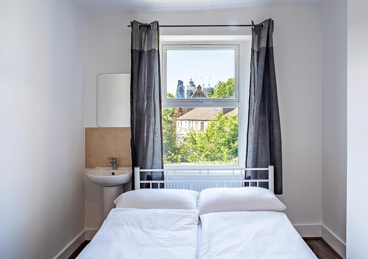 Pensionat Eastend Beds 2*