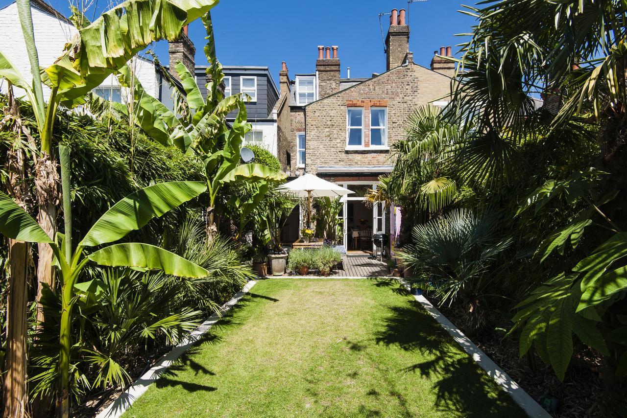 Holiday home Enchanting Southfields By King George's Park London