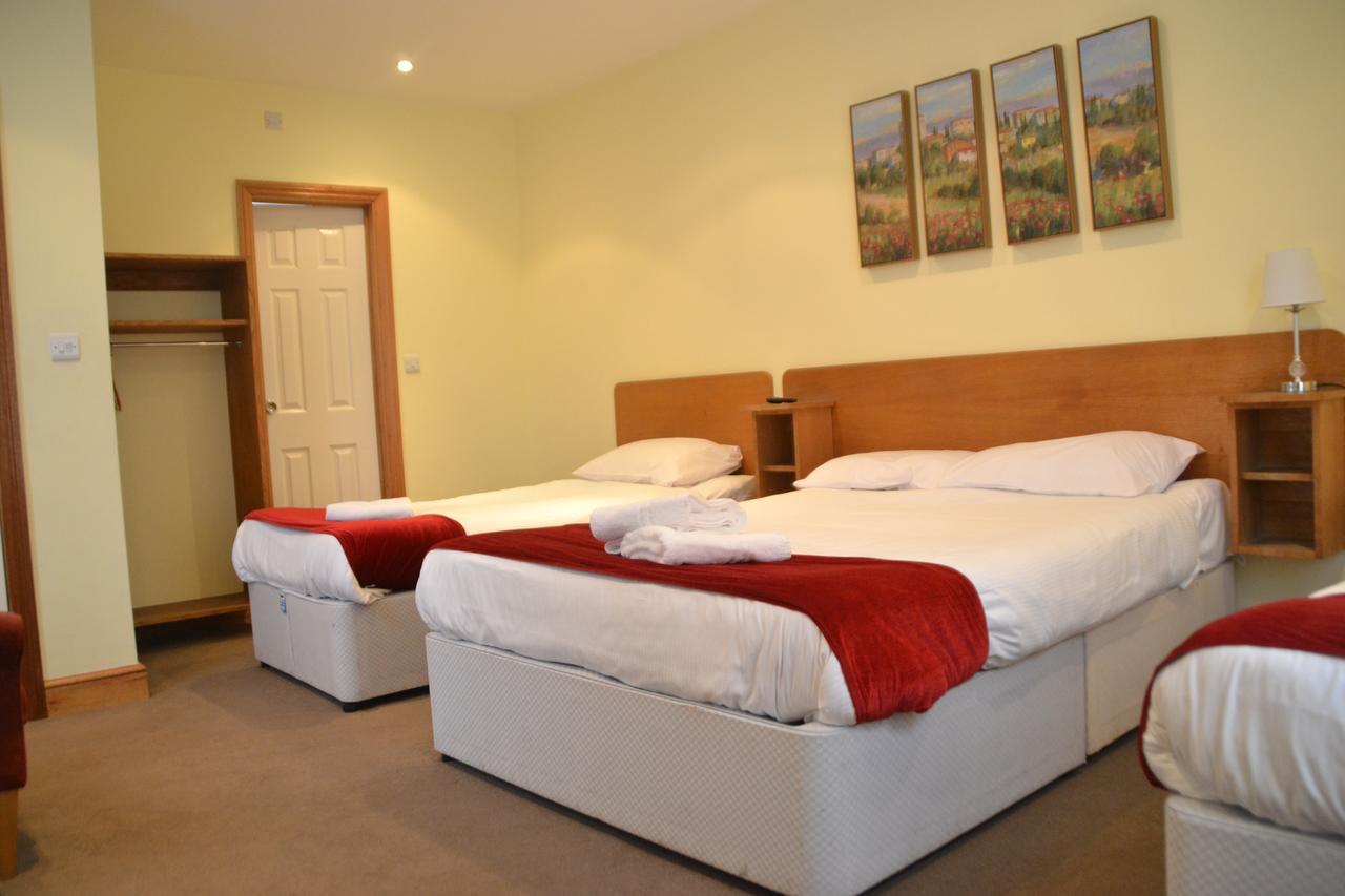 Hotel 65