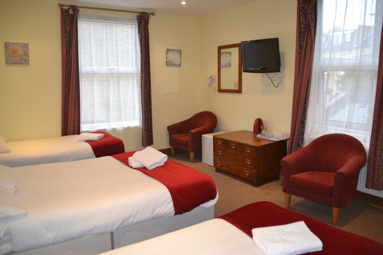 Hotel 65