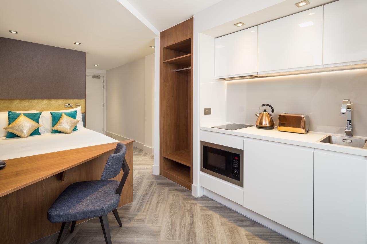 Aparthotel Roomzzz Stratford