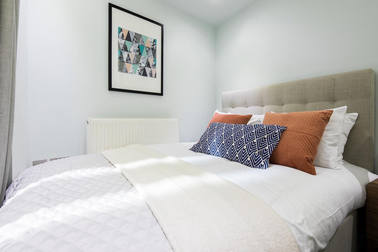 Lancaster Gate Hyde Park By Collection
