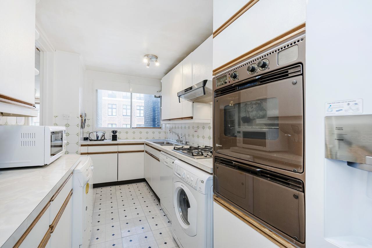 Prime Apartment, Oxford Circus * London
