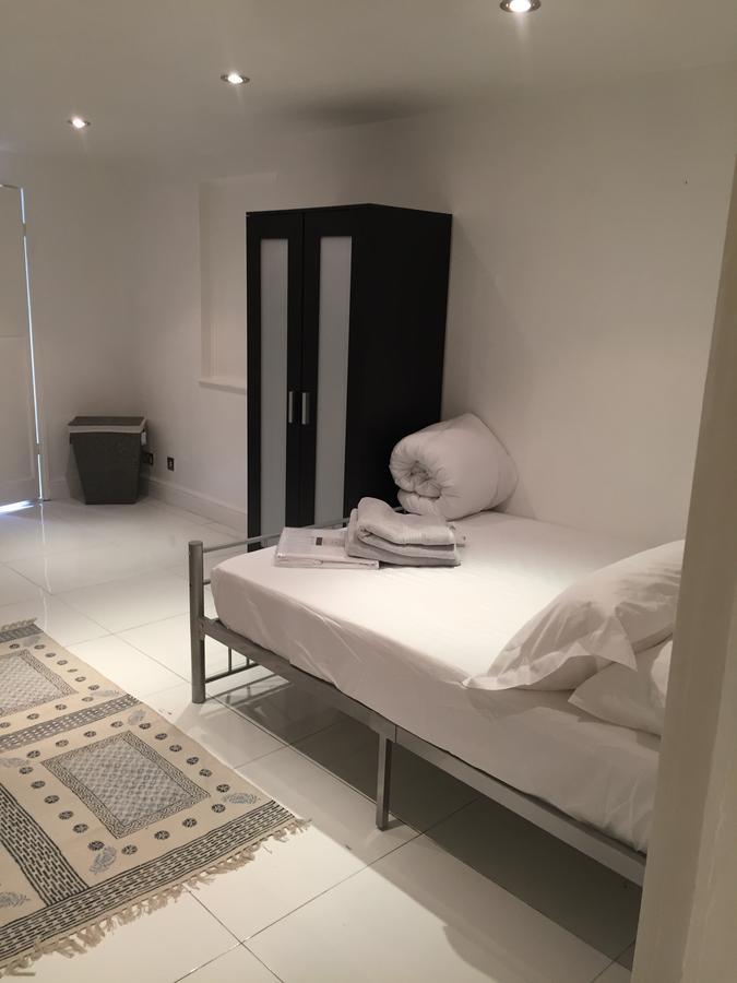 Gjestgiverier City House London