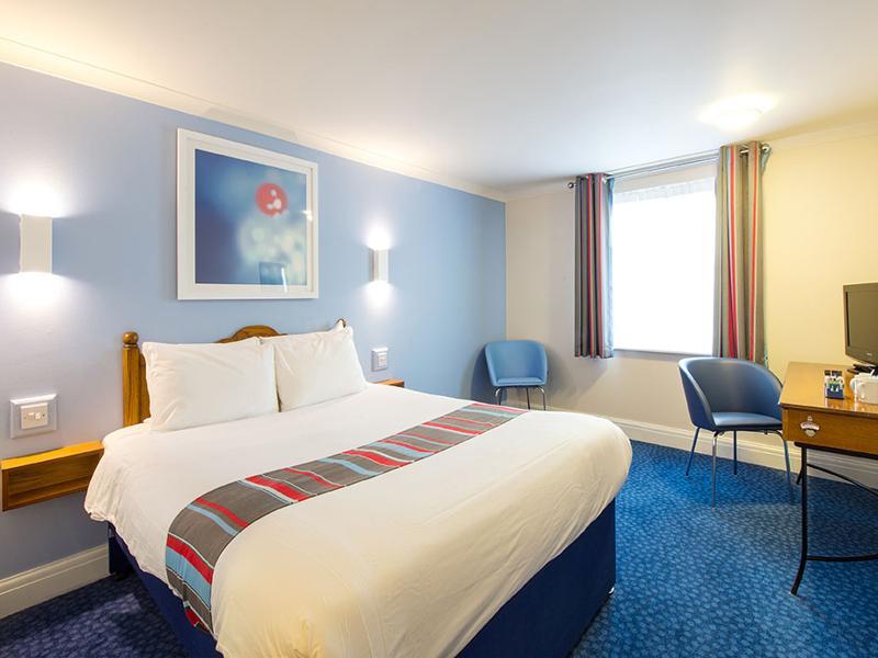 Travelodge Chigwell Hotel
