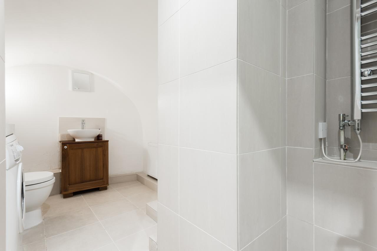 Apartment Second Nest Regents Park