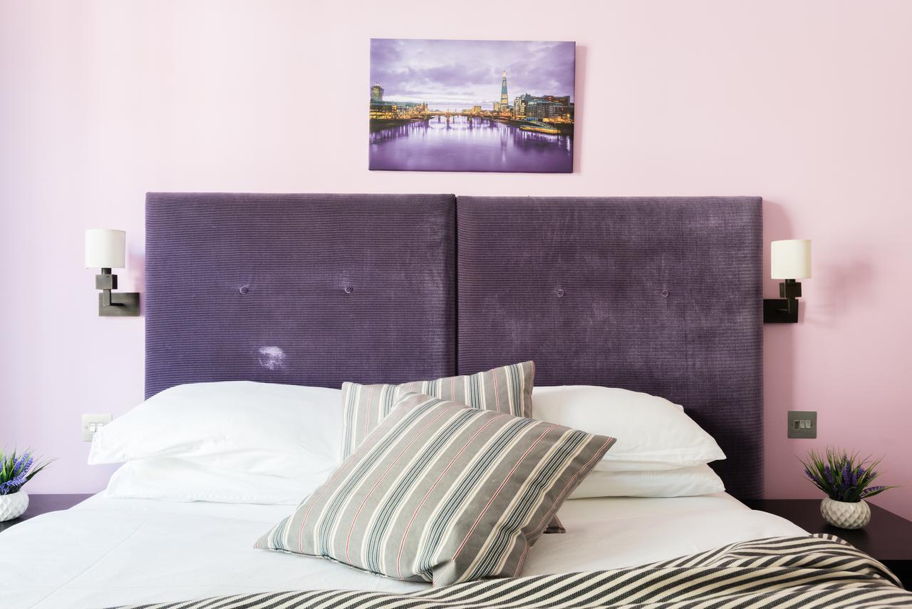 Second Nest Regents Park Apartment