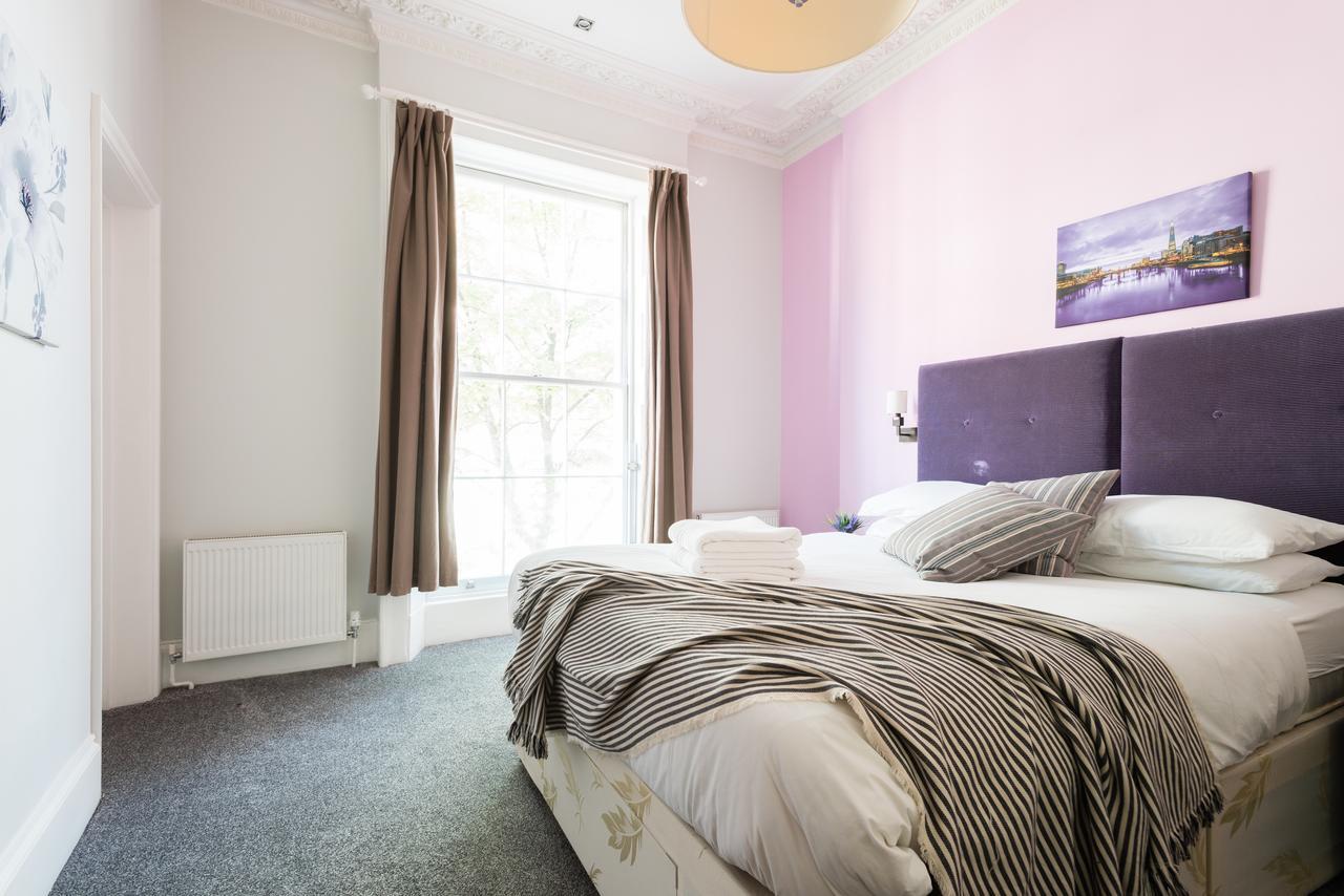 Second Nest Regents Park Apartment London