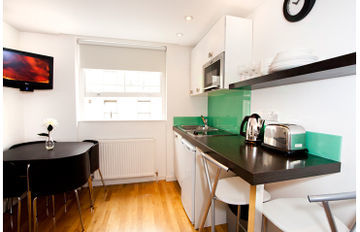 Hyde Park Executive Aparthotel