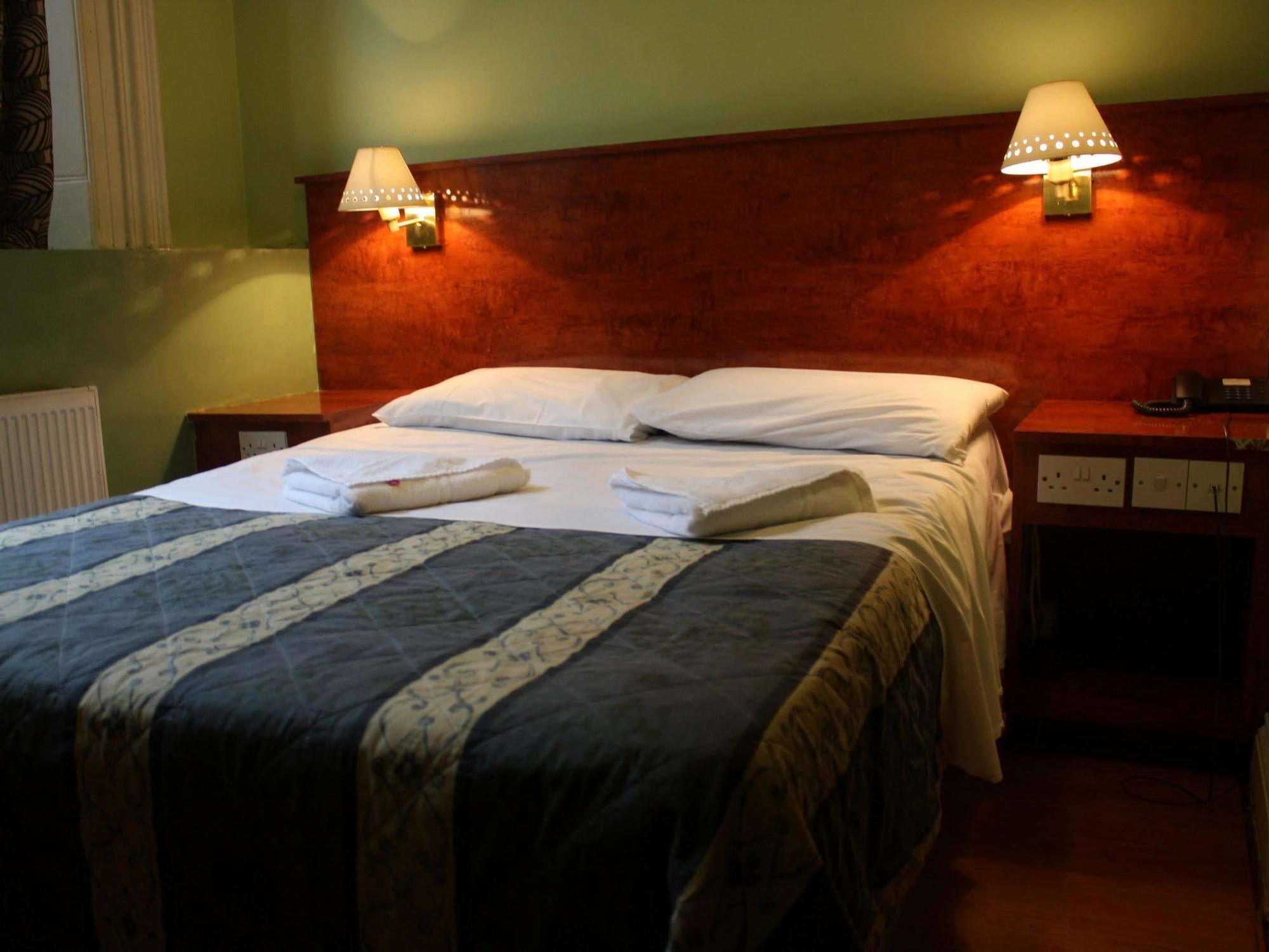 Hotel Townhouse Apollo, Hyde Park 3*