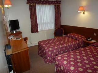 Quality Hampstead Hotell 3*