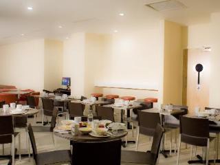 Holiday Express - Vauxhall Nine Elms, An Ihg Hotel London