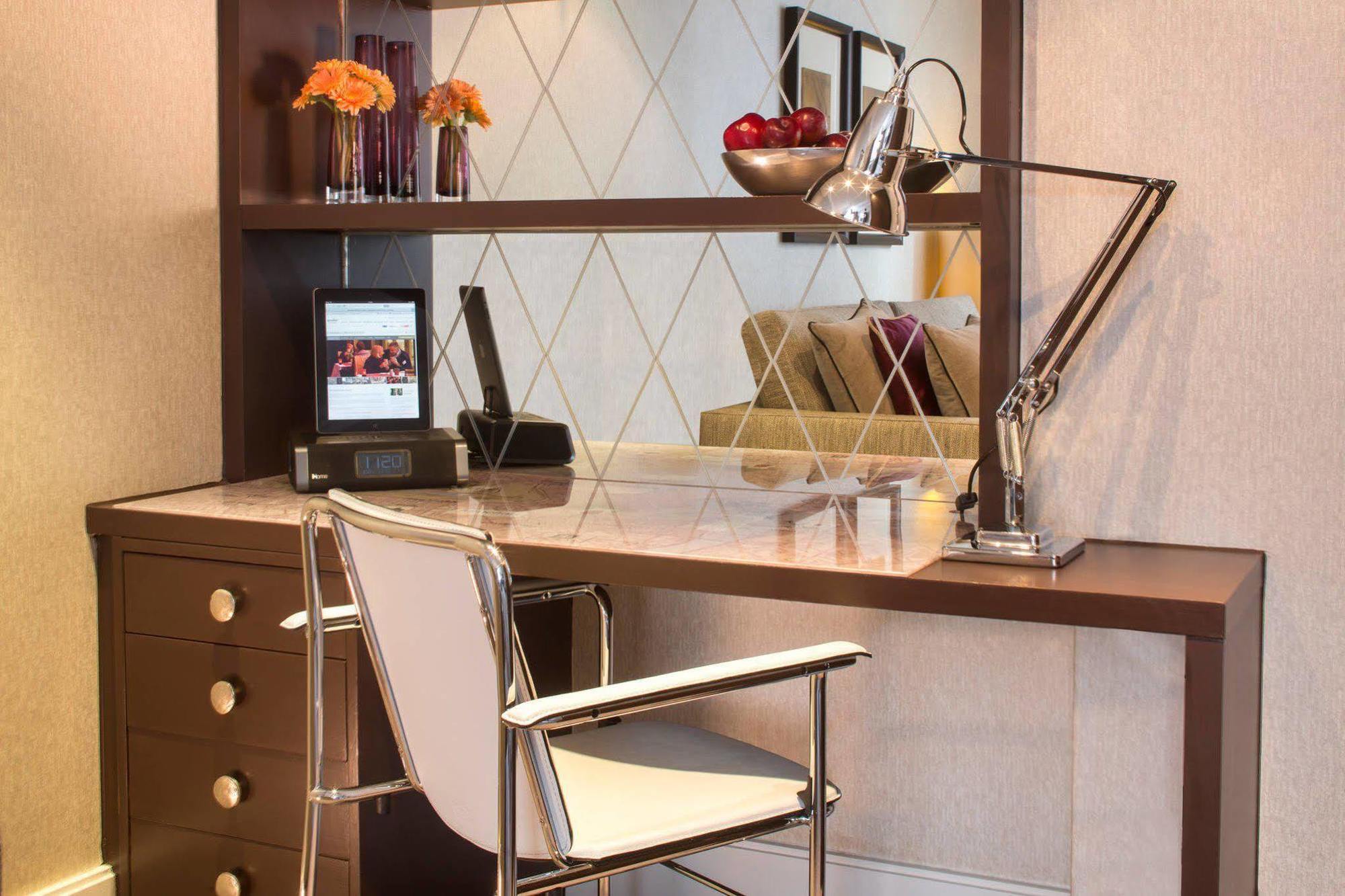 Hotell Jumeirah Lowndes