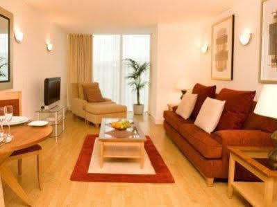 Lejlighedshotel Marlin Bridge - Empire Square