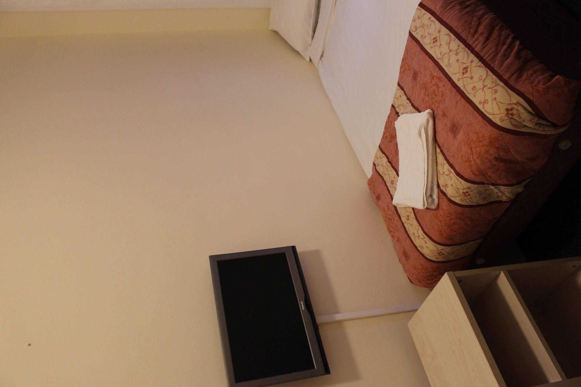 Guest house Belgrave House *