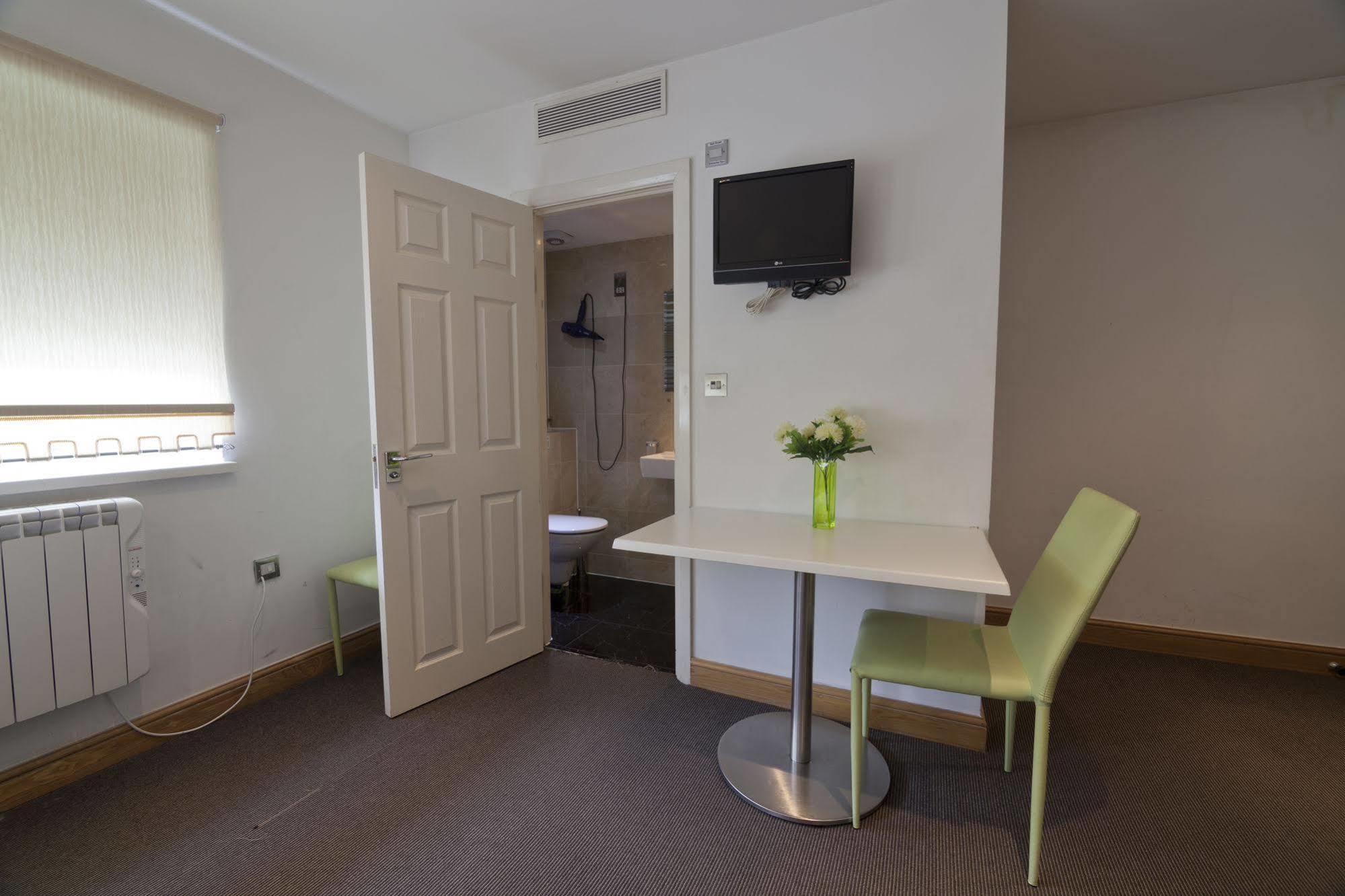 West End Lane Ii Aparthotel 3*