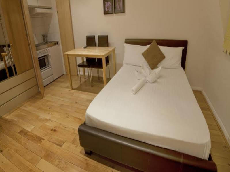 West End Lane Ii Aparthotel