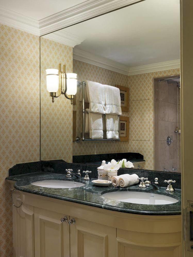 Cheval Thorney Court At Hyde Park Aparthotel 5*