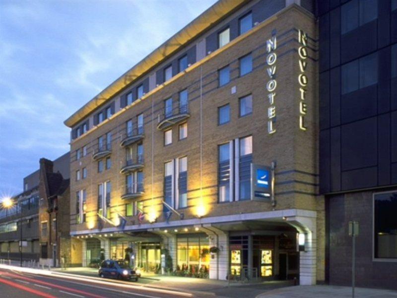 Novotel Waterloo Hotell 4*