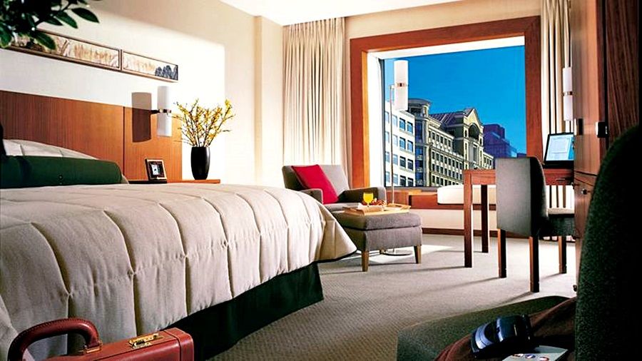 Hotel Canary Riverside Plaza 5*
