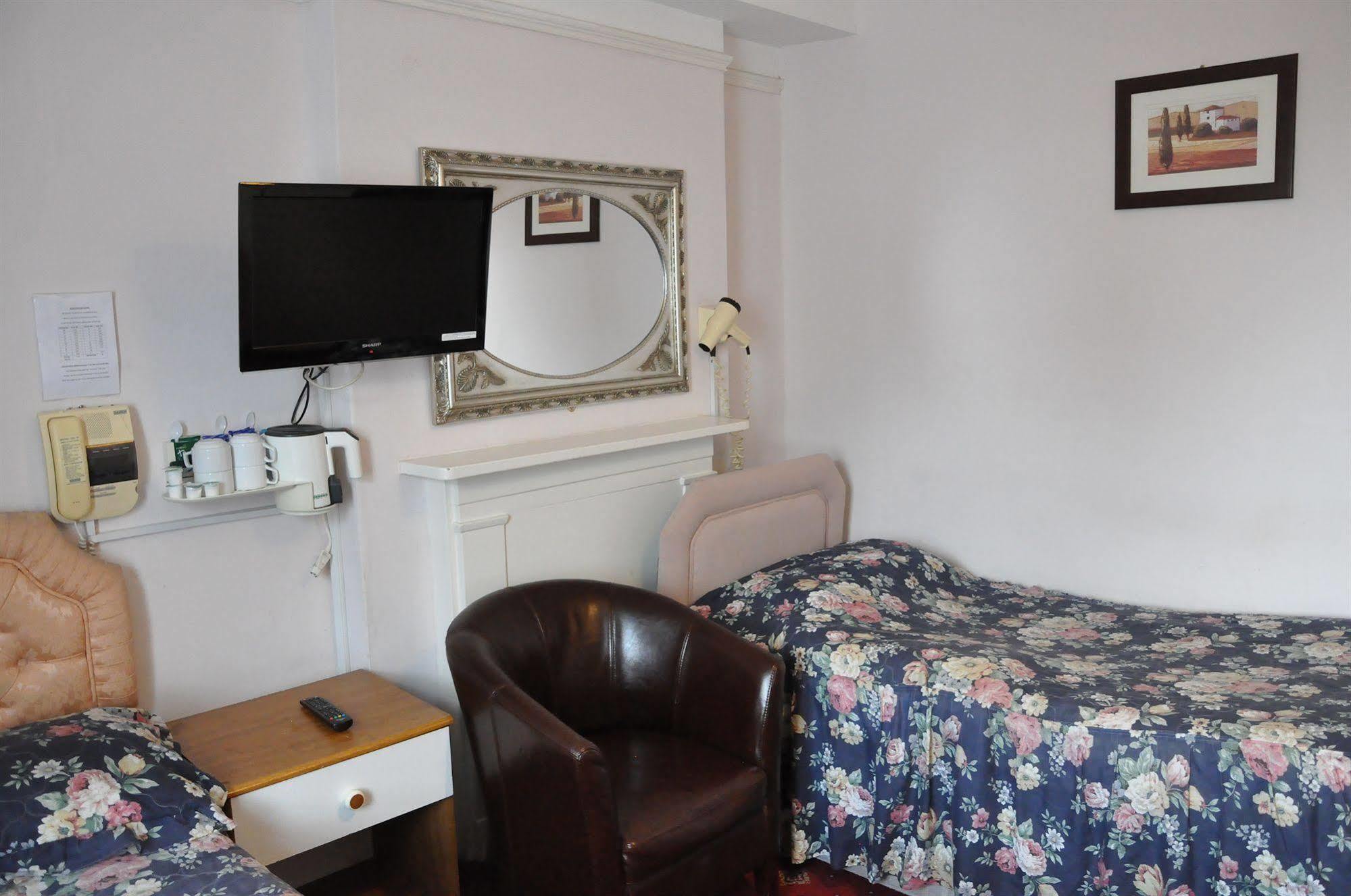 Albro House Hotel