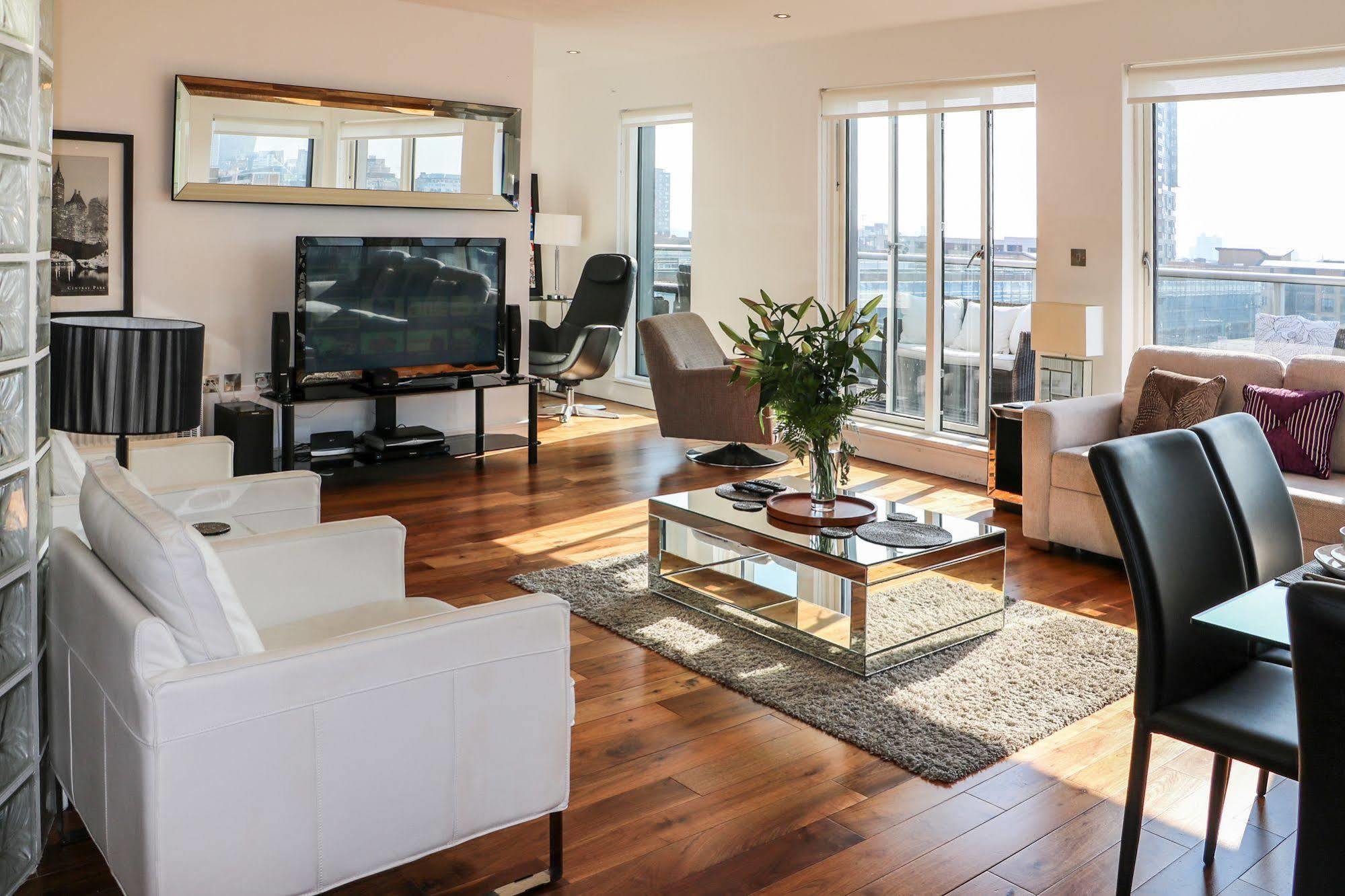City Courtyard & Penthouse London