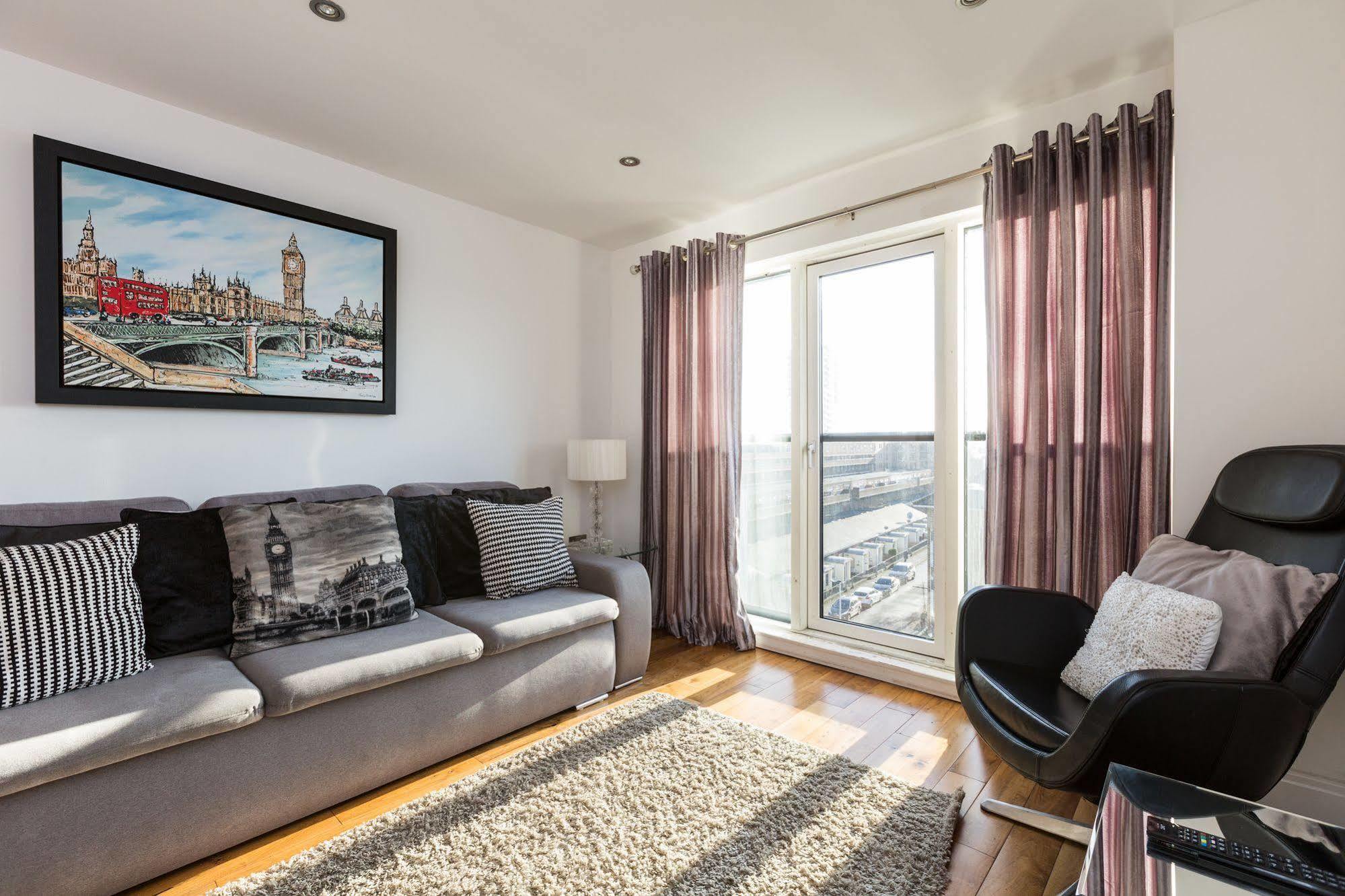 City Courtyard & Penthouse London