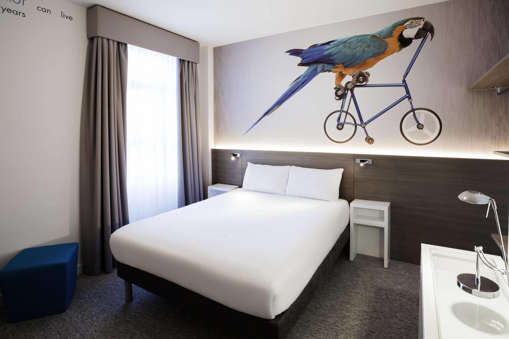Hotel Heeton Concept - Kensington