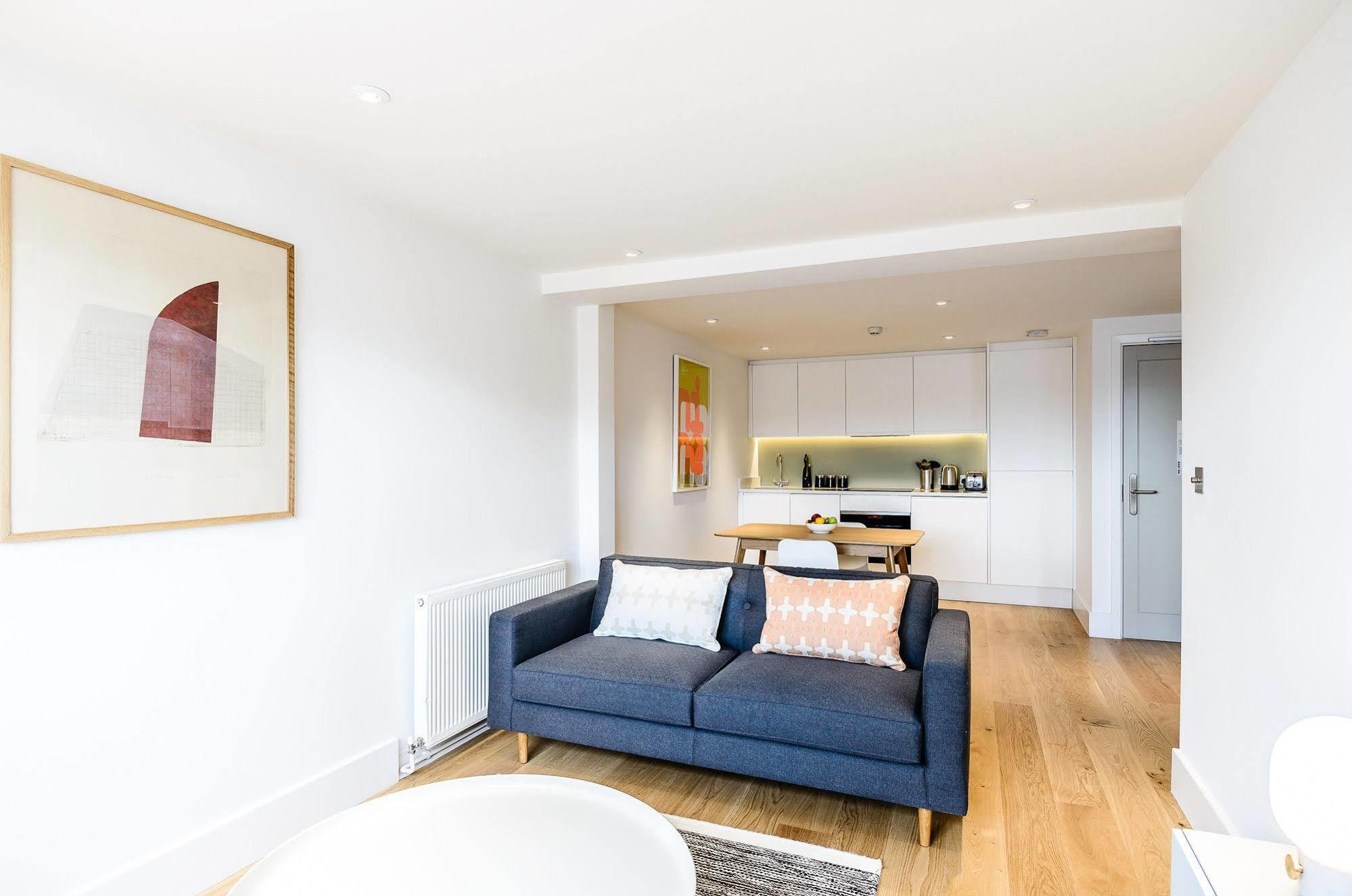 Native Fulham Apartment *