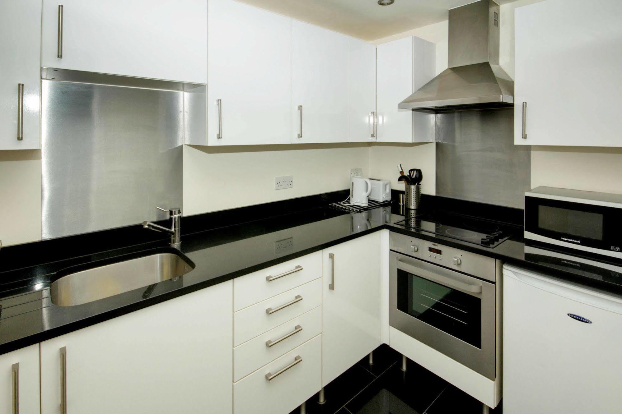 Finsbury Serviced Aparthotel