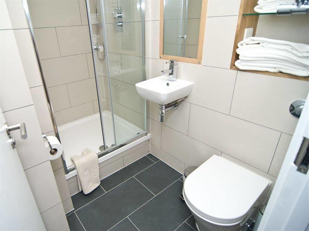 Finsbury Serviced 4*