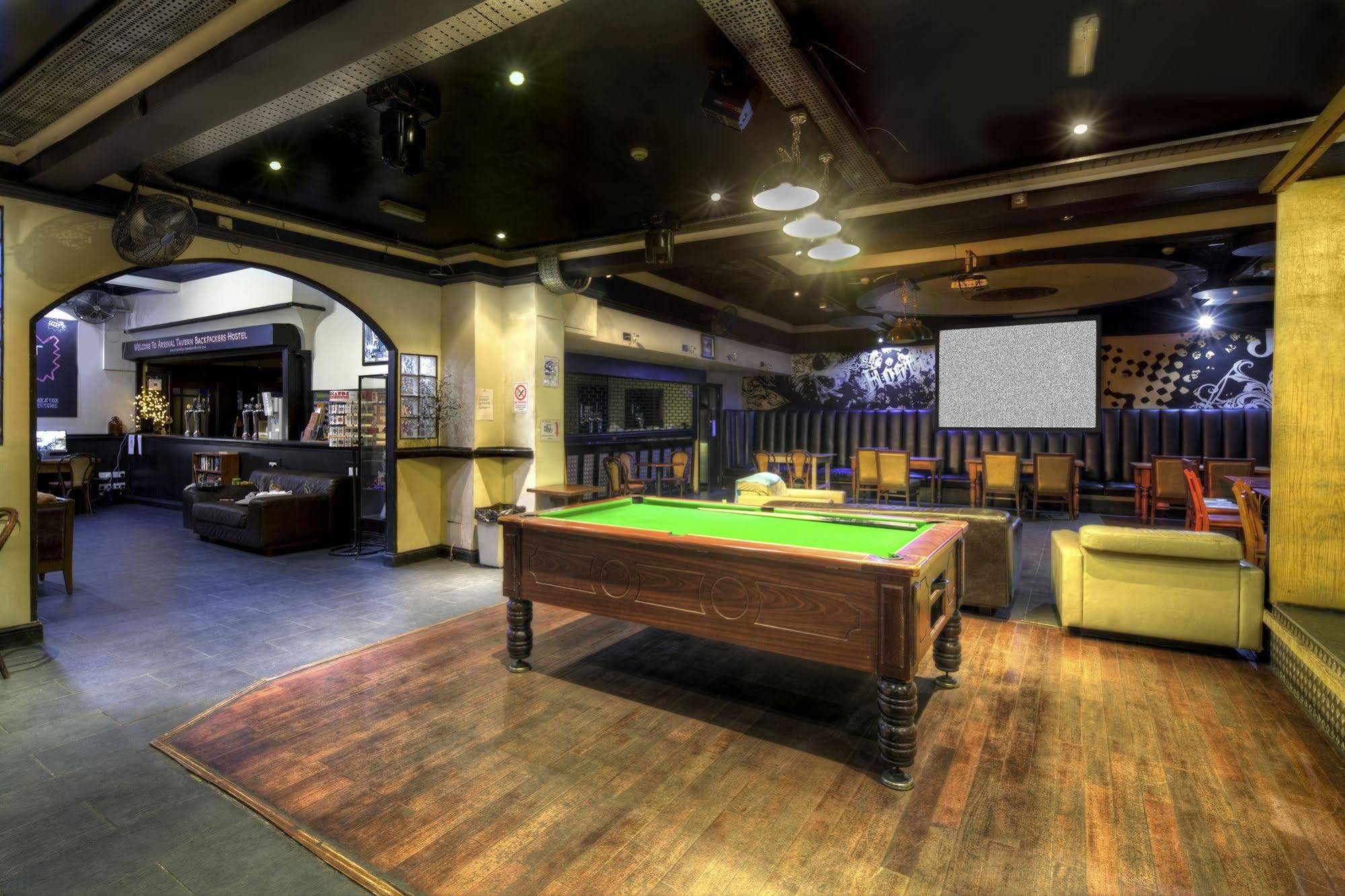 Arsenal Tavern Hostel * London