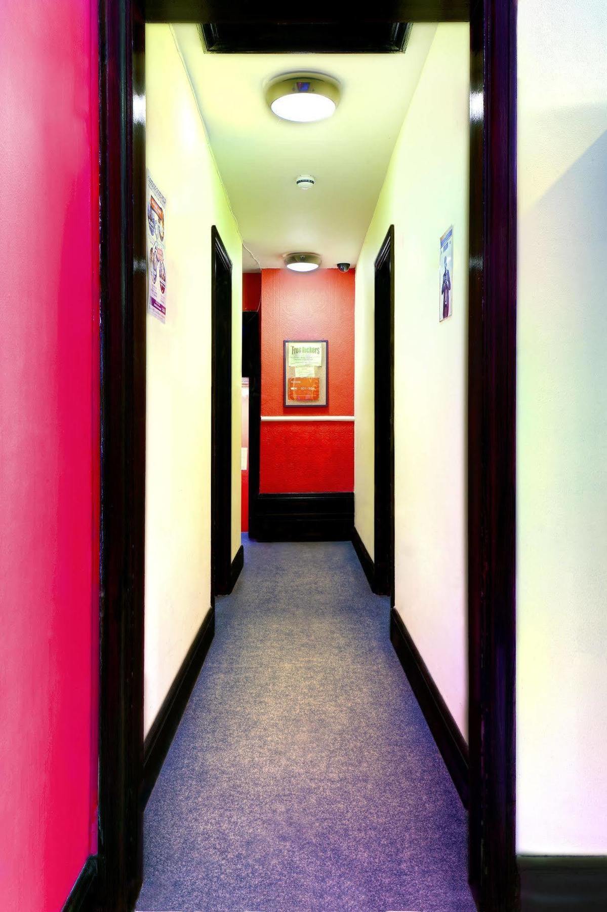Arsenal Tavern Hostel * London