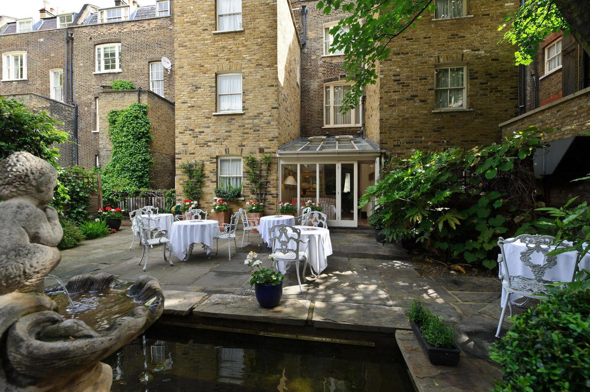 The Academy - Small Luxury Of The World Hotel